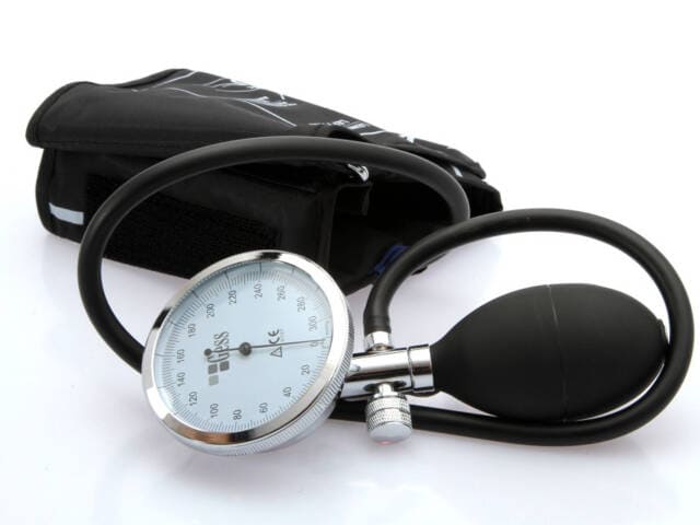 GESS Ciśnieniomierz zegarowy OPTIMUM + stetoskop